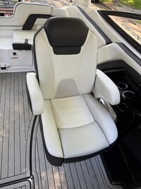 seat.jpg